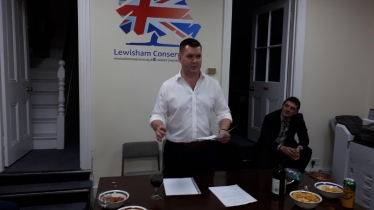 Andy Chairing the Lewisham Conservatives Brexit Debate